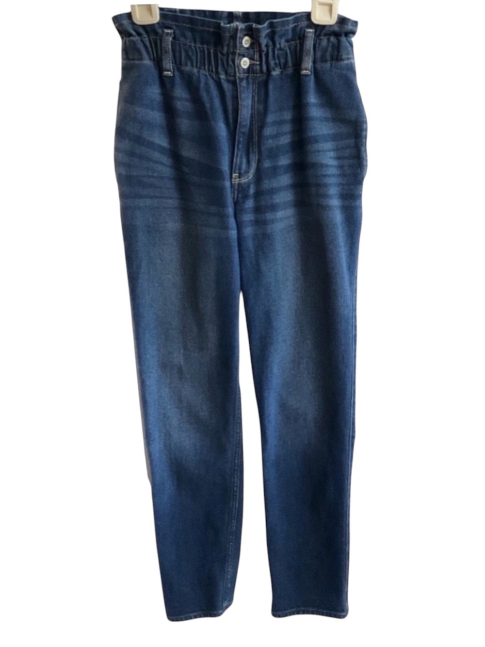 Hollister Ultra High-Rise Mom Jeans